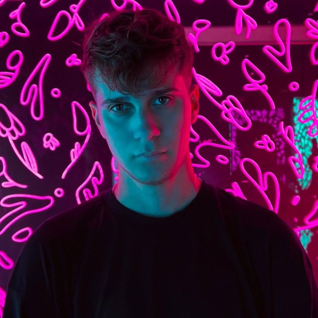 chris.triantafyllos